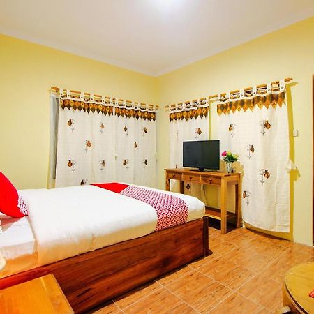 Oyo 2047 Opak Village Bed & Breakfast Bantul Exterior foto