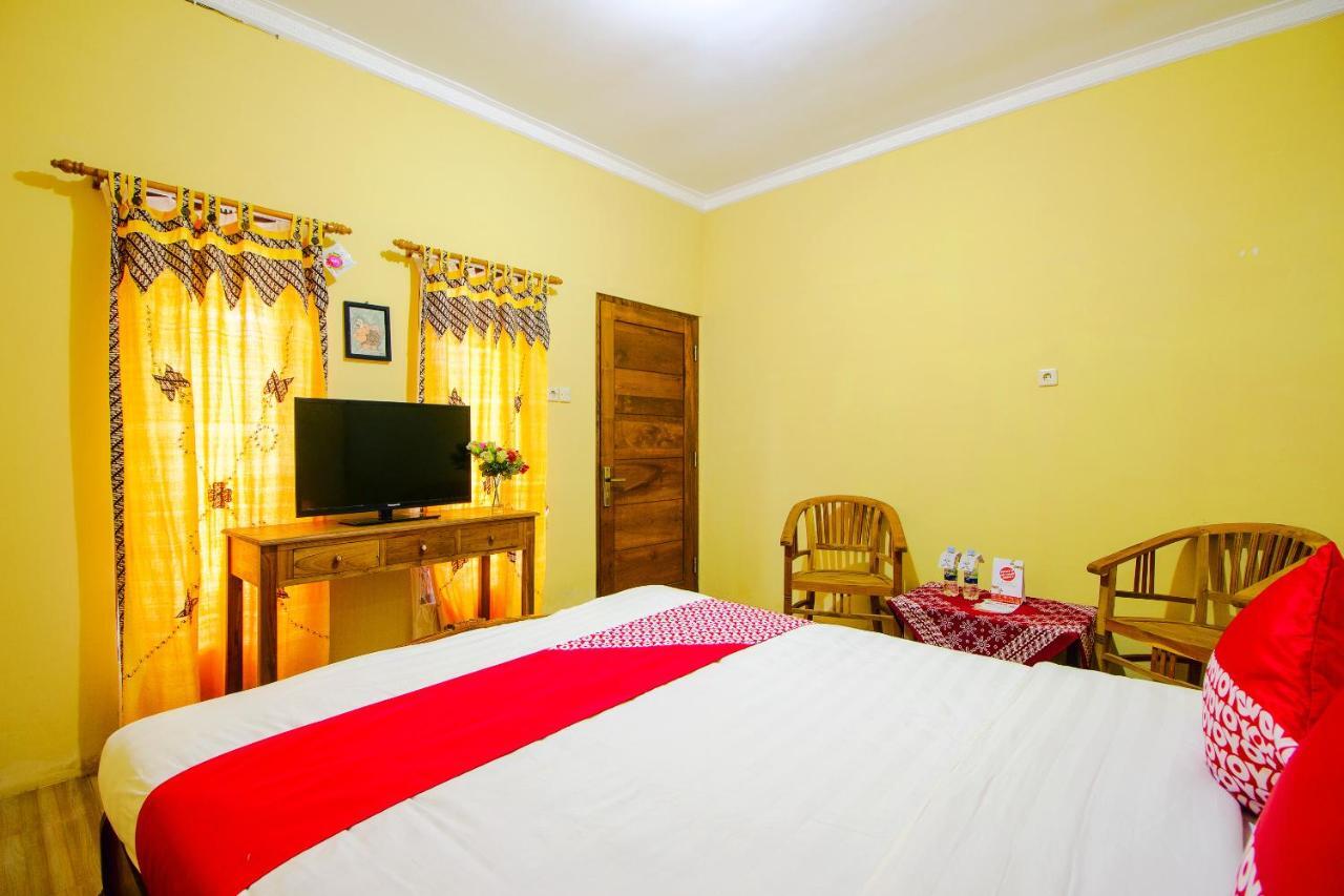 Oyo 2047 Opak Village Bed & Breakfast Bantul Exterior foto